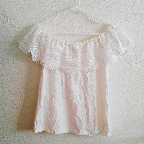 Frilly White Top - Picture 1 of 1